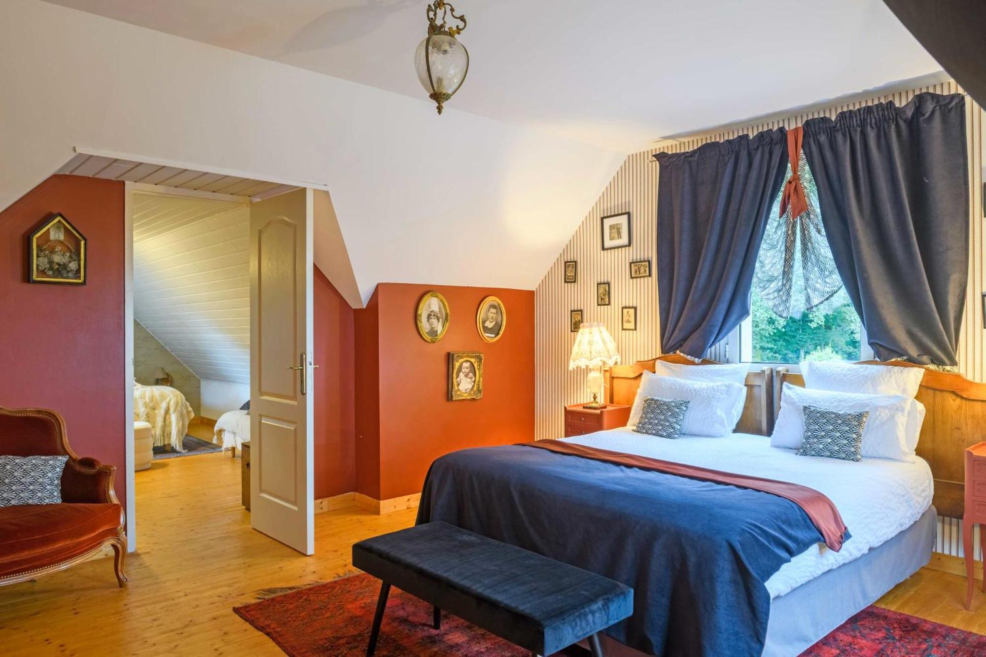 Les Pierres Bleues Bed and Breakfast Saint-Coulitz Εξωτερικό φωτογραφία