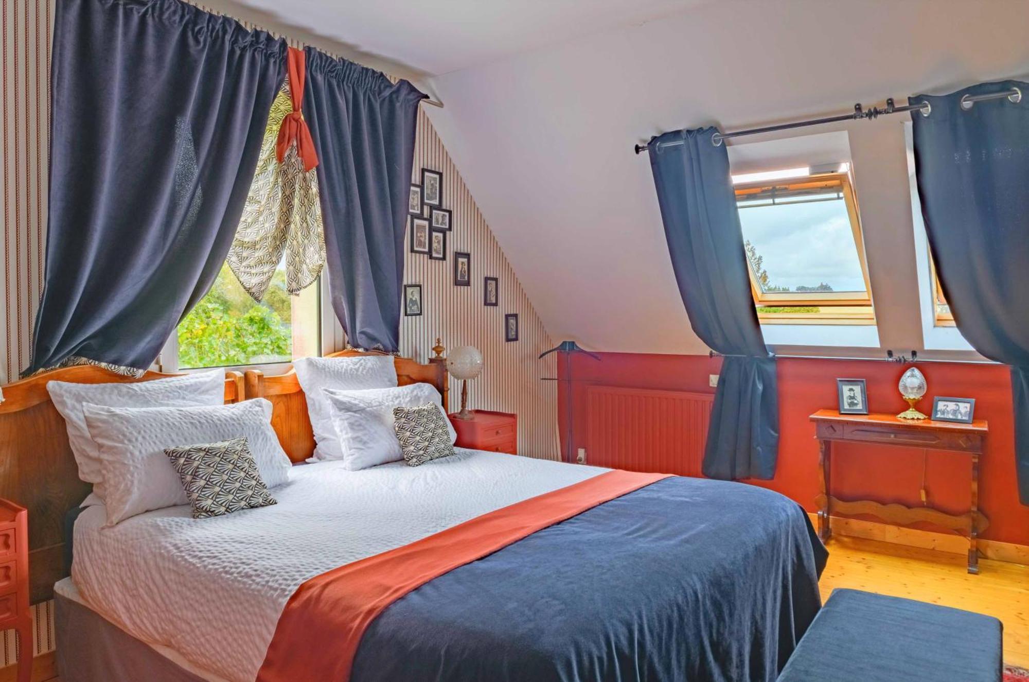 Les Pierres Bleues Bed and Breakfast Saint-Coulitz Εξωτερικό φωτογραφία